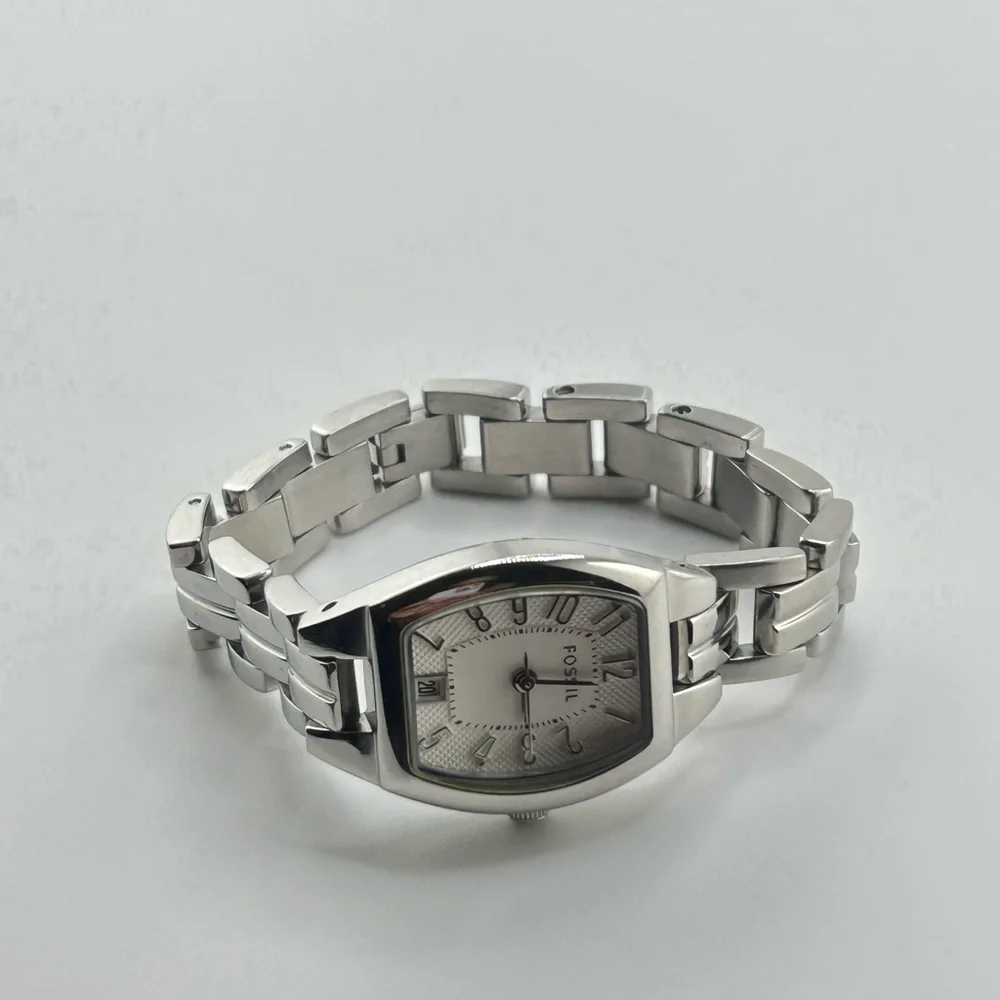Womens Fossil Date Watch All Stainless Steel White Waffle Face work 203